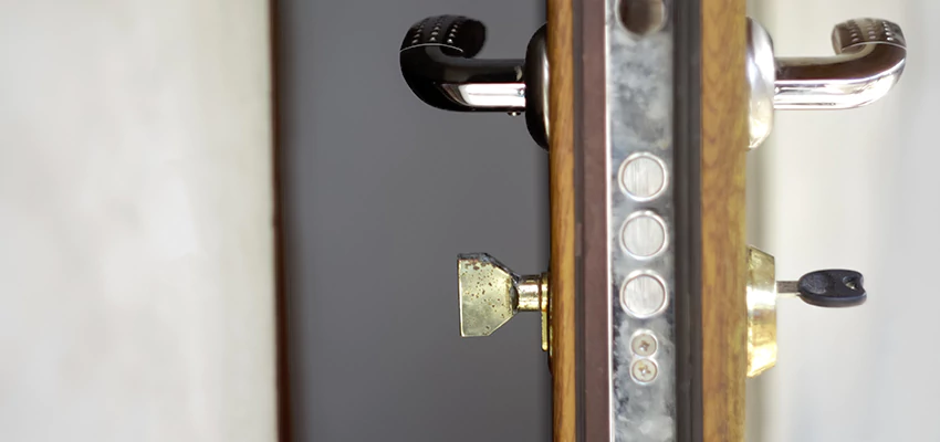 Holiday Emergency Locksmith in Batavia, Illinois